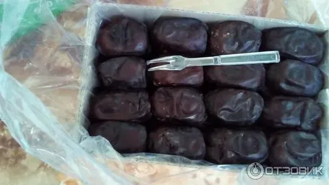 تصویر 1 از خرما مضافتی شاهزاده با انتخاب از نخل های ممتاز با طعم طبیعی و بدون افزودنی